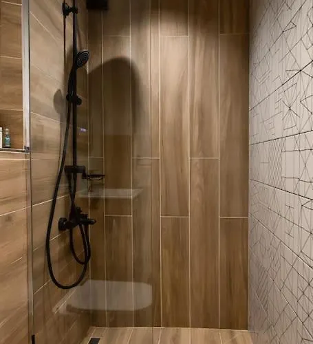 Very Spacious & Modern 3bed Near Airport & Centre ソフィア