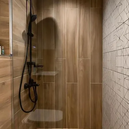 Very Spacious & Modern 3bed Near Airport & Centre Sofia